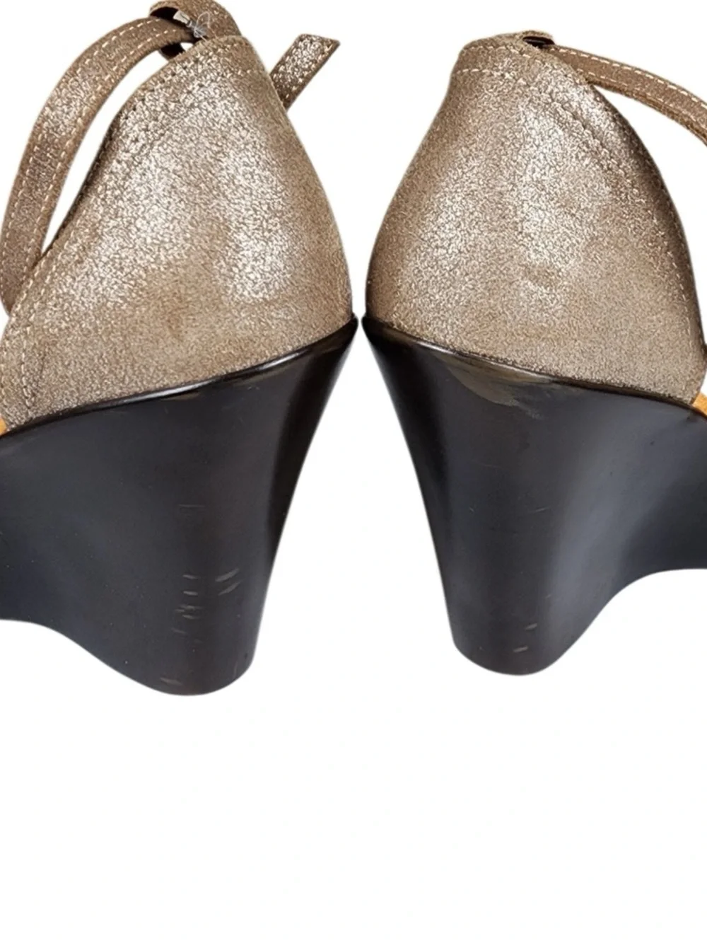 YOU by Crocs Metallic Champagne Ankle Strap Wedge Heels Women’s US 7.5 EU 38